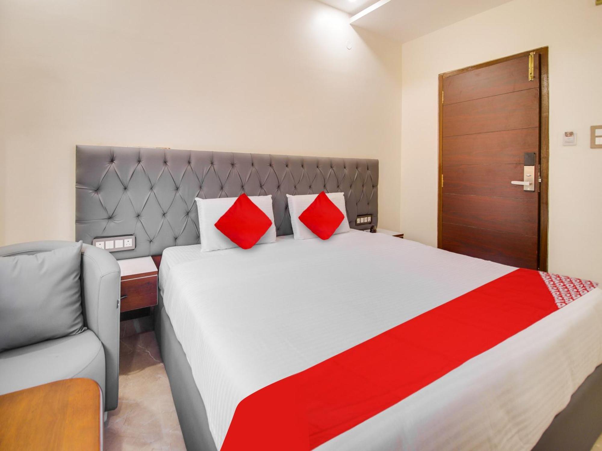 Hotel O Rr Residency Khammam 外观 照片