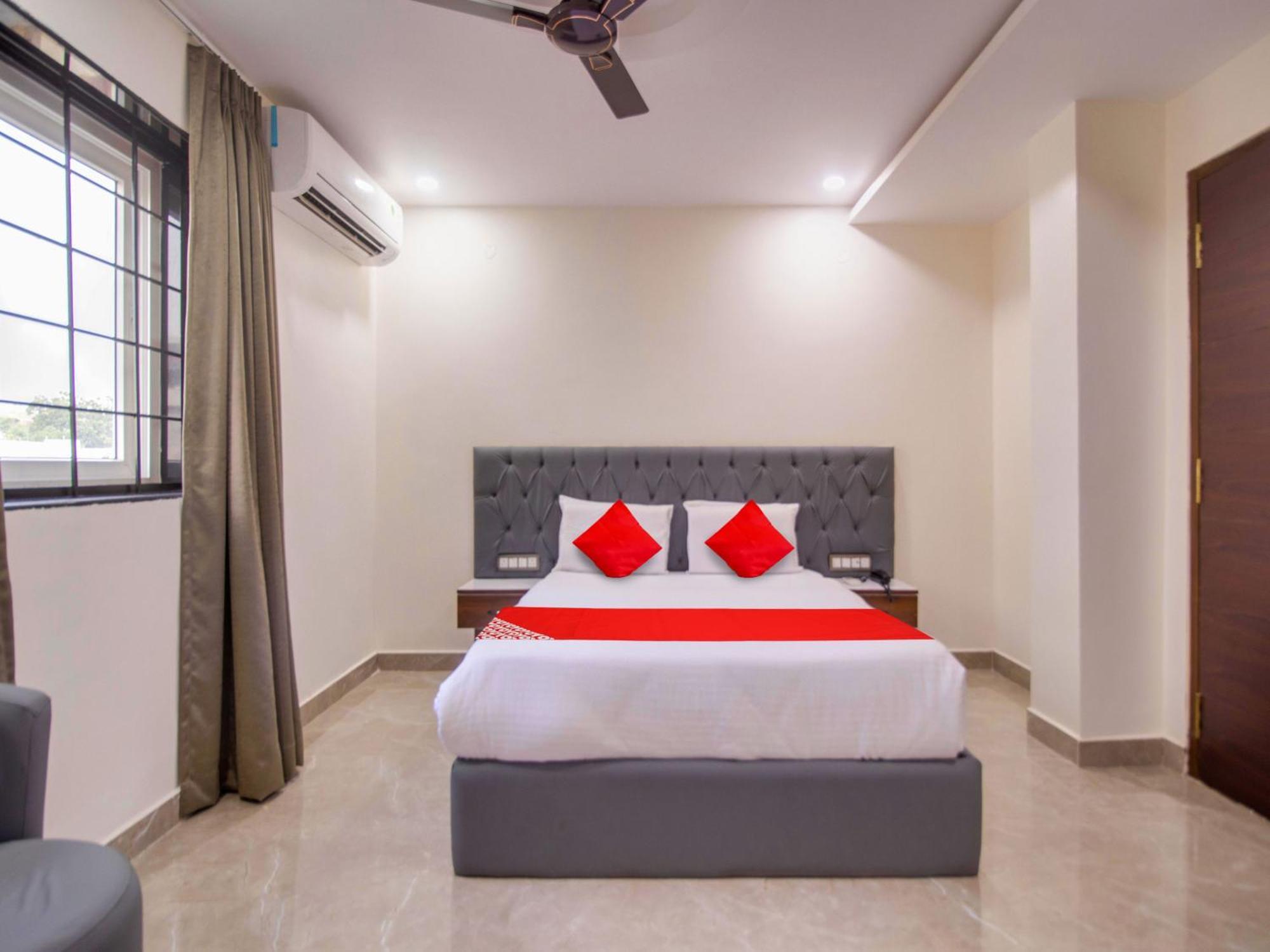 Hotel O Rr Residency Khammam 外观 照片