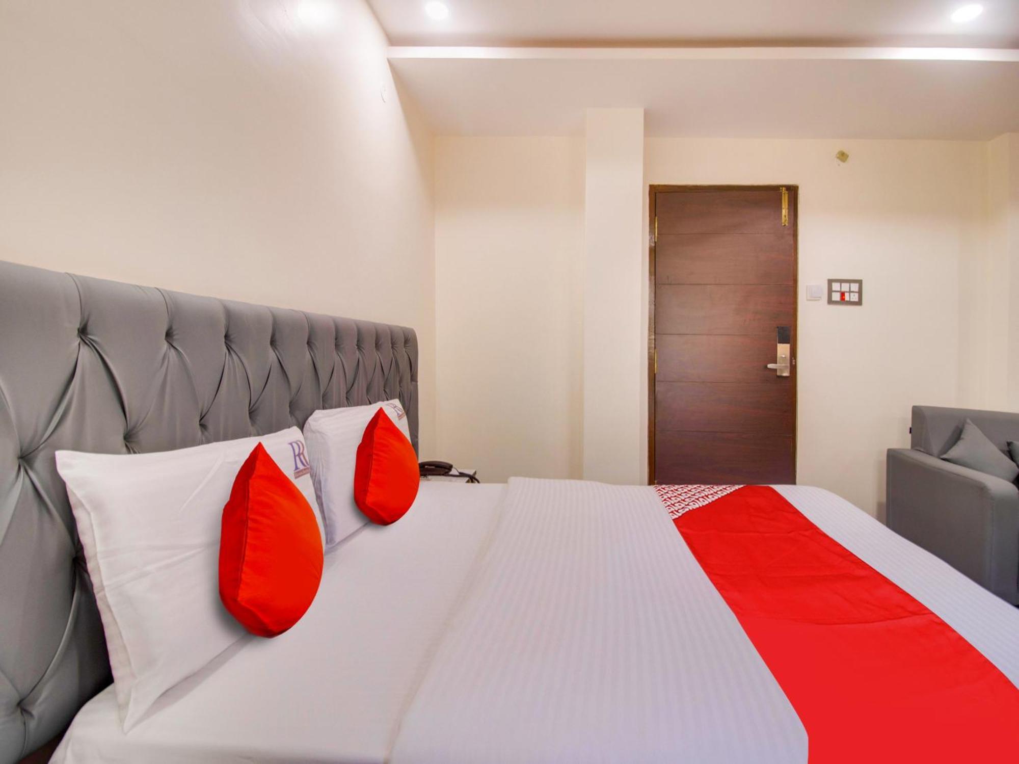 Hotel O Rr Residency Khammam 外观 照片
